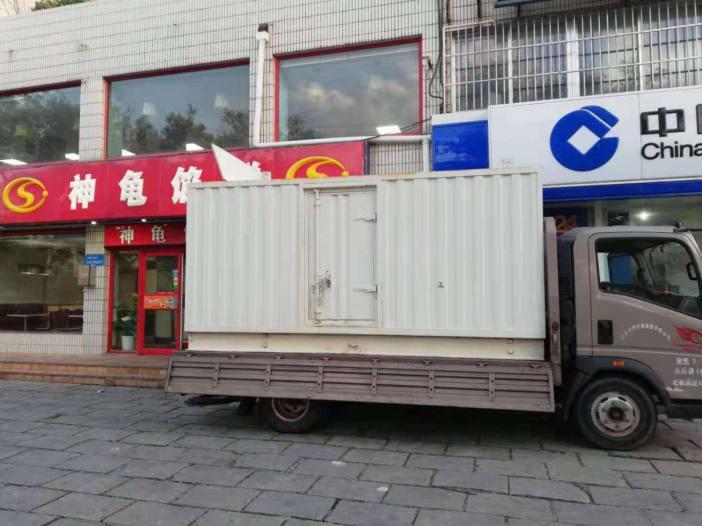 新密出租发电机-柴油发电机组错误的启动方式