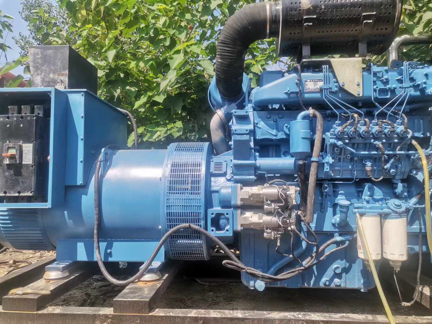 新密详细说明降低 800kW 柴油发电机输出电流波动的方法