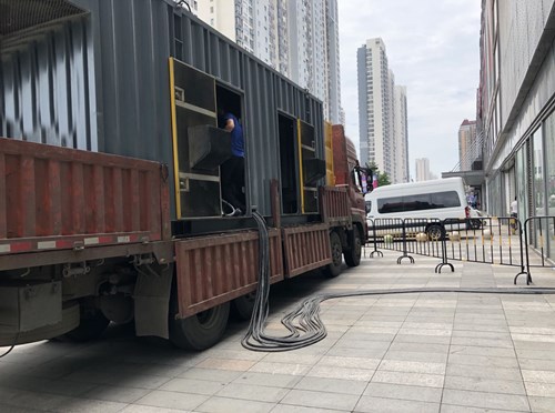 新密低温环境下，柴油发电机组电池充满电的具体时间受哪些因素影响？
